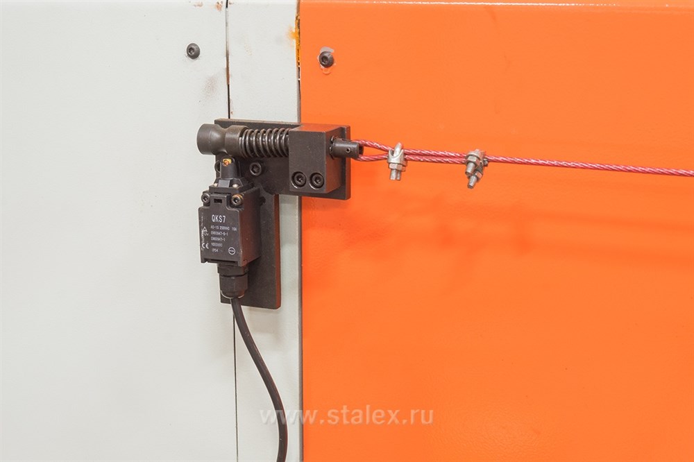 Фото 54 - Станок вальцовочный гидравлический STALEX HSR-1300×6.5.