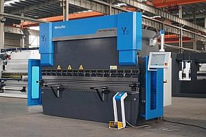 Фото 42 - MetalTec HBС 170/3200 4+1 ЧПУ МТ-15  Листогибочный пресс с ЧПУ.